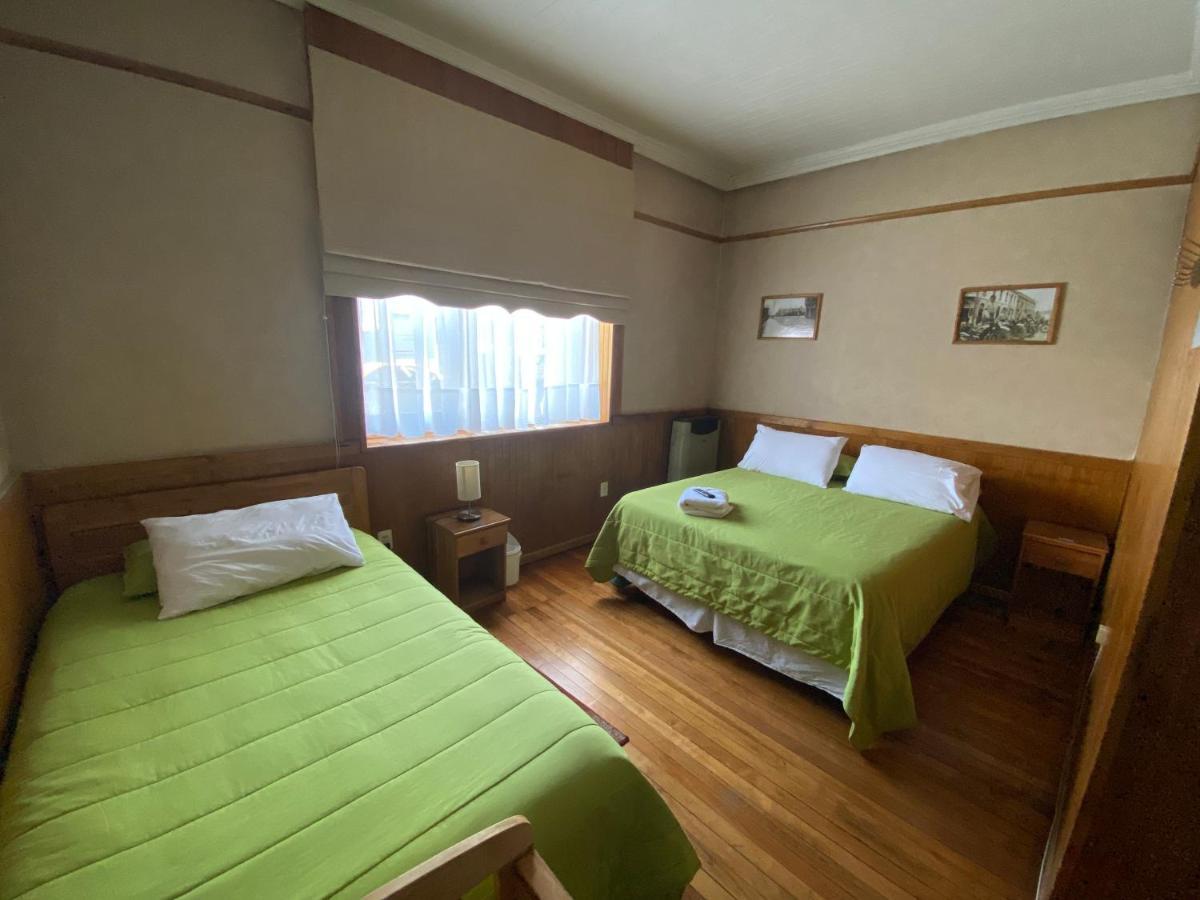 Hostal Chalet Las Violetas بونتا أريناس المظهر الخارجي الصورة