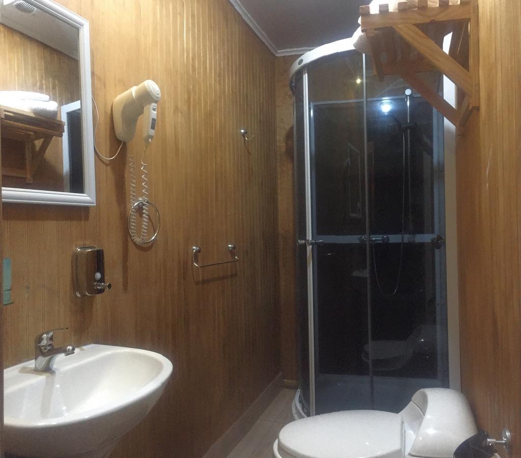 Hostal Chalet Las Violetas بونتا أريناس المظهر الخارجي الصورة