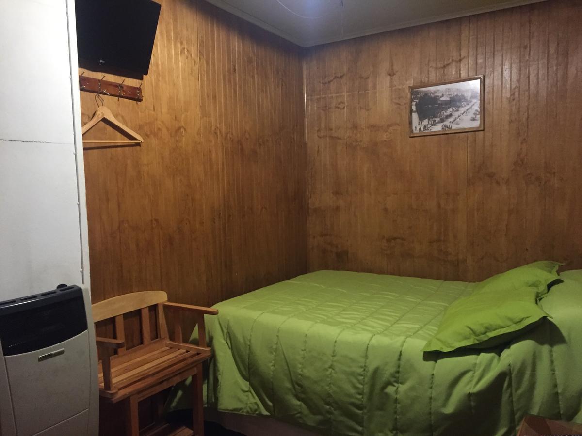 Hostal Chalet Las Violetas بونتا أريناس المظهر الخارجي الصورة