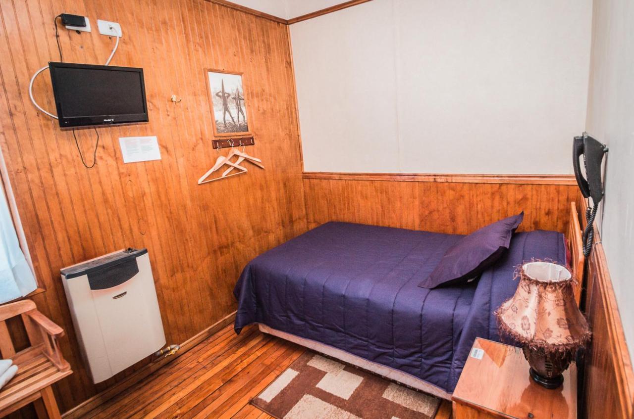 Hostal Chalet Las Violetas بونتا أريناس المظهر الخارجي الصورة